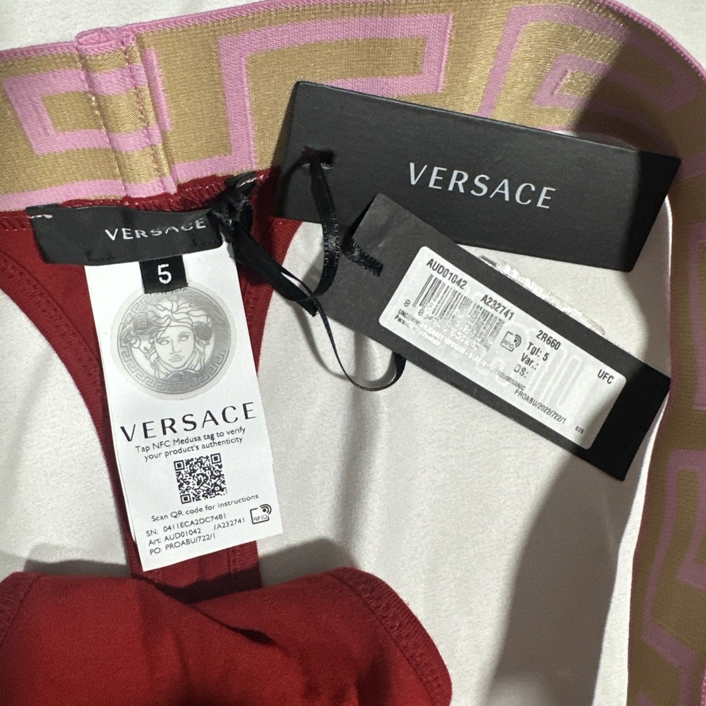 NWT $75 VERSACE [ Womens size 5 ] Iconic Thong In Parade Red & Fuschia T2237 - Picture 7 of 10